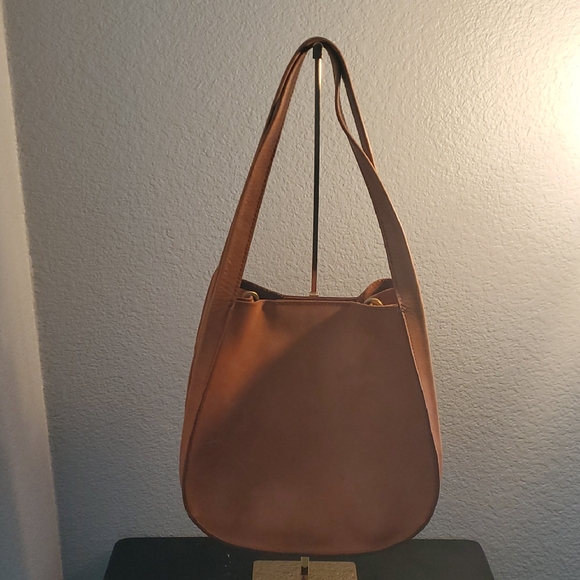 Madewell Handbags - Madewell Tan Leather Crossbody Bag